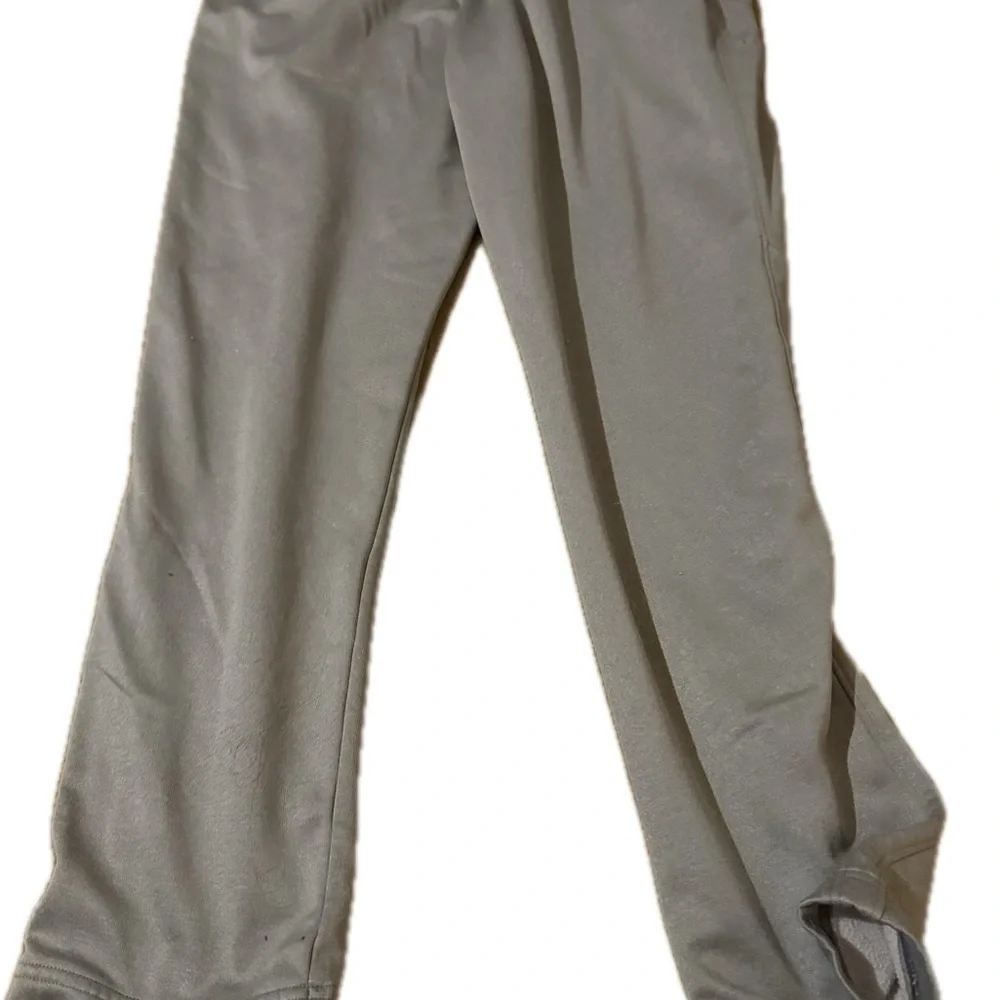 Under Armour Light Gray Performance Pants